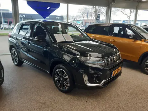 Suzuki VITARA 1.4 Boosterjet Style Smart Hybrid zeer luxe uitvoering, meer fotos volgen