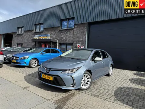 Toyota Corolla 1.8 Hybrid Active | 2E EIGENAAR | 12MND GARANTIE | NAVI | CRUISE | LMV |