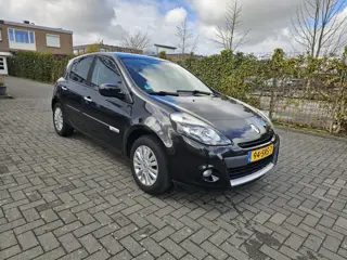 Renault Clio 1.2 TCe Collection (bj 2011)