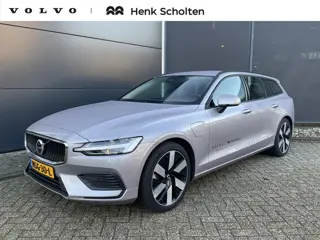 Volvo V60 T6 Plug-in hybrid AWD Essential Edition | Verwarmbare voorstoelen en stuurwiel | Adaptive 