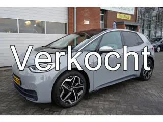Volkswagen ID.3 FIRST PLUS 58KWH DEC 2020 ORIGINEEL NEDERLANDS MATRIXX LED CAMERA STOELVERWARMING AN
