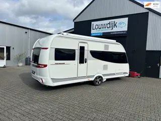 HOBBY Premium 495 UL ’20 (Full option)