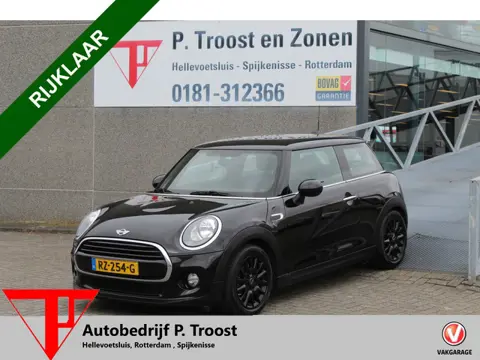 MINI Mini 1.5 Cooper Business Navigatie/Airco/Cruise control/Spraakbediening/Bluetooth/Multifunction