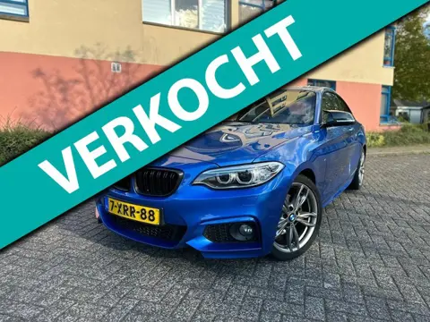 BMW 2-serie Coupé 220i High Executive