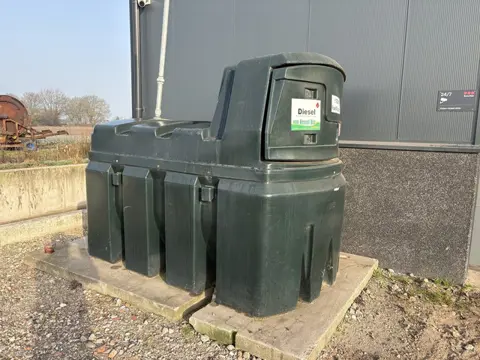 Dieseltank 2500 ltr KIWA