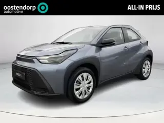 Toyota Aygo X Hybrid 115 play **HYBRIDE/ AUTOMAAT/ NIEUWE AUTOMAAT**