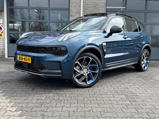 Lynk & CO 01 1.5 PLUG IN HYBRID | ZWARTE HEMEL | 360 CAMERA |