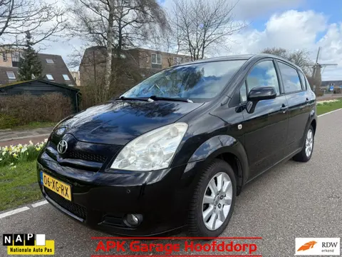 Toyota Verso 1.8 VVT-i Dynamic / LEER / Boekjes