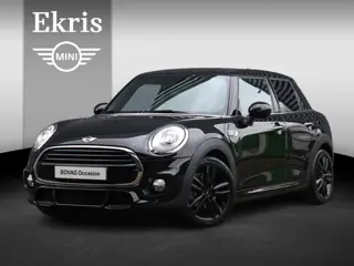 Mini 5-deurs Cooper / John Cooper Works / Comfort Access / Sportstoelen / + Cruise Control / Parkeer