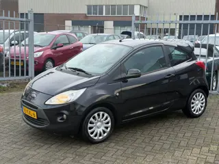 Ford Ka 1.2 Titanium X! NL AUTO NAP! Airco l 2e eigenaar l Spoiler pakket l Elek pakket! Goed OH l N