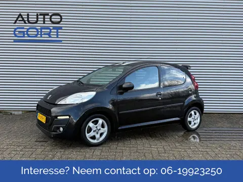 Peugeot 107 1.0 Envy | 5 Deurs | Bluetooth | Alu velgen | APK 03-2027