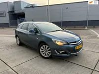Opel Astra Sports Tourer 1.4 Turbo Cosmo Trekhaak Leer Stoelverwarming 63000 NAP