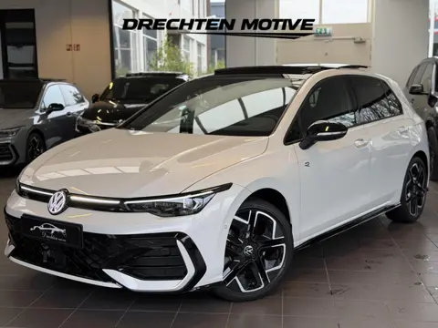 Volkswagen Golf 1.5 R Line Pano / 360 / H&K / Trekhaak