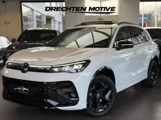 Volkswagen Tiguan 1.5 eTSI R-Line / Pano / Head-up / 360