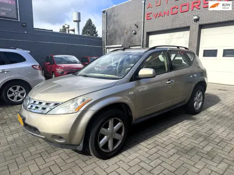 Nissan Murano 3.5 V6 Automaat Loopt en rijd goed