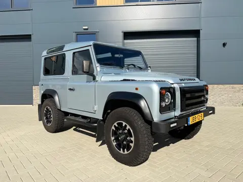 Land Rover Defender 90 2.0 Mpi Adventure style / Youngtimer