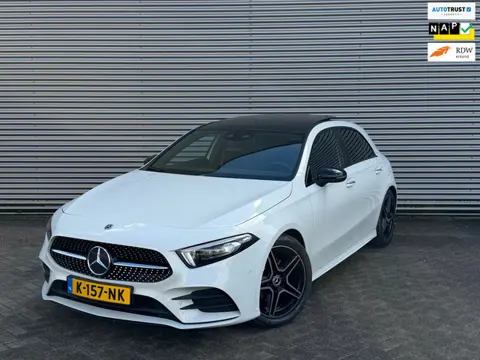 Mercedes-Benz A-klasse 180 AMG PANO l Sfeer l Camera l VOL