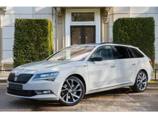 Skoda Superb Combi 2.0 TSI 4x4 Sportline TREKHAAK | PANO | ACC | CANTON | DCC | CAMERA