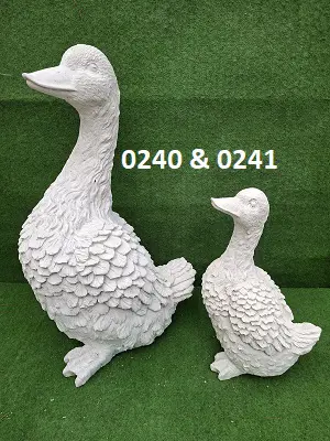 Bewerkten set Ganzen. nr 0240 & 0241