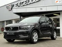 Volvo XC40 1.5 T2 Momentum Core