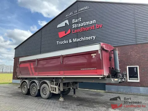 ATM OKA 17/27 3 assige trailer met geisoleerde kipper BS1948