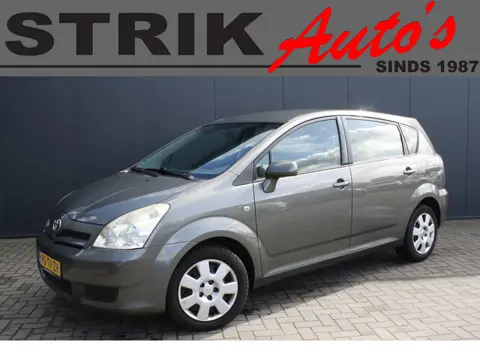 Toyota Verso 1.6 VVT-i Terra AIRCO
