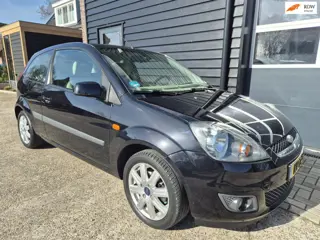 Ford Fiesta 1.3-8V Ghia *Climate control, stoelverwarming*