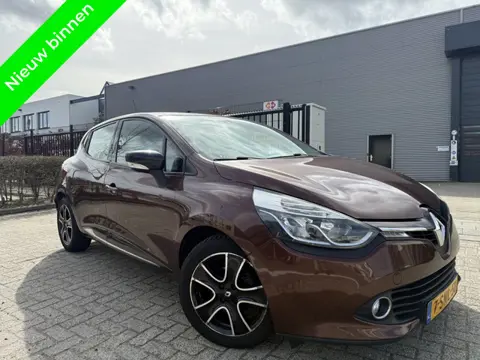 Renault Clio 1.5 dCi Airco|Navigatie|Cruise Control|Parkeer Sensoren