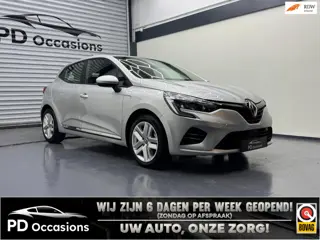 Renault Clio 1.6 E-Tech Hybrid 145PK Equilibre - Navi - Cruise - Clima