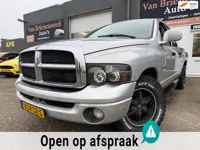 Dodge DODGE RAM 1500 in automaat en leer en met trekhaak en cruise controle en airco