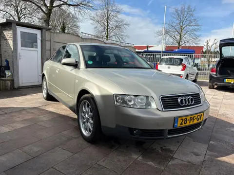 Audi A4 Limousine 2.0