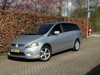 Mitsubishi Grandis 2.4-16V Instyle Automaat 6 pers, Navi Trekhaak Cruise dakraam