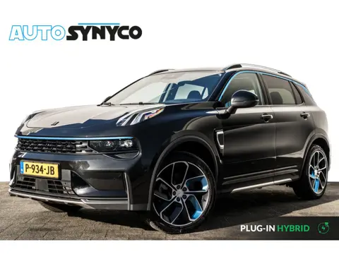 Lynk & Co 01 1.5 Plug-in Hybrid 262 Pk | Panoramadak I Adapt. Cruise | 20 inch LMV | Keyless | Camer