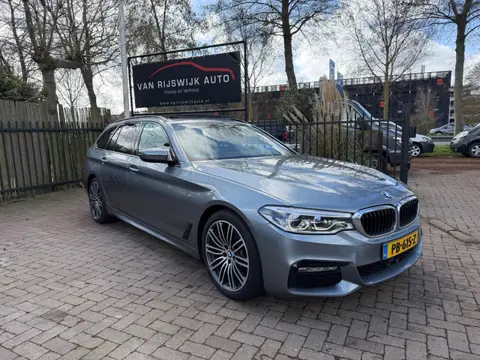 BMW 5-serie Touring 520d High Exe M-Sport 360Cam Dealer Ond Full Options