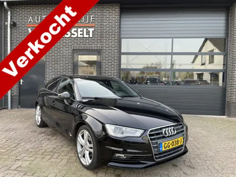 Audi A3 Limousine 1.4 TFSI CoD Ambition Pro Line Plus Navi , Clima , Xenon