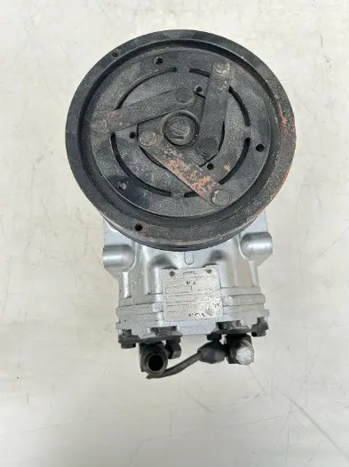 A/C compressor Maserati Indy, Ghibli