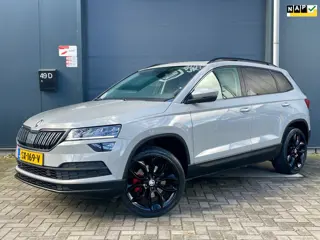 Skoda Karoq 1.5 TSI ACT Style Business NAP CARPLAY PANO CAMERA LEER DAB KEYLESS LED BLUETOOTH CLIMA 