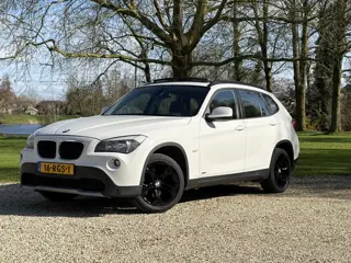BMW X1 150 PK Automaat,Cruise,Pano,PDC,Navi,Trekhaak.