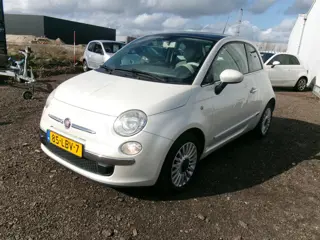 Fiat 500 1.2 Lounge AUTOMAAT (bj 2010)