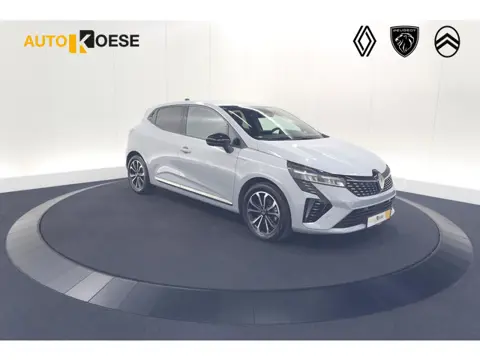 Renault Clio 1.6 E-Tech Full Hybrid 145 techno | 360 Camera | Adaptieve Cruise Control | Dodehoekdet