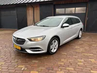 Opel Insignia Sports Tourer 1.5 Turbo Business Executive ,TREKHAAK,NAVI,CARPLAY.