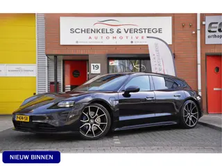 Porsche Taycan Sport Turismo 79 kWh / Pano / Leer Dash / Inno Drive / Alcantara / Bose / Porsche Ond