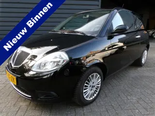 Lancia Ypsilon 1.2 Argento Airco Centraal (bj 2008)