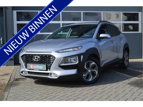 Hyundai KONA 1.6 GDI HEV Comfort Smart | Dealer onderh. /Carplay/Camera/Cruise | Met 12 maanden gara