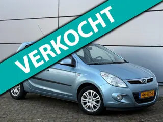 Hyundai I20 1.4i DynamicVersion Airco |Stuurbed |Electr Ramen |Nap