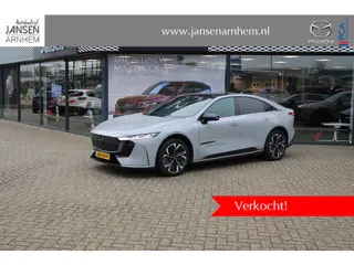 Mazda 6e HB Takumi 68.8 kWh , Demovoordeel € 7.590,-, 17% Bijtelling, Automaat, Pano.Dak, Apple Carp
