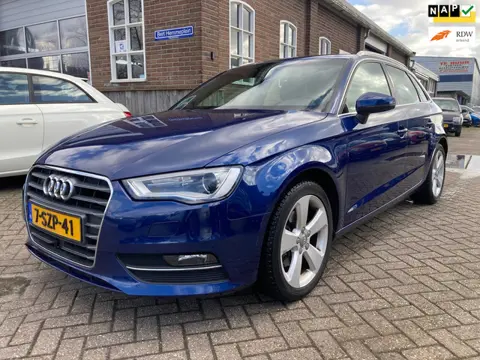 Audi A3 Sportback 1.4 TFSI CoD Ambition Pro Line plus, Xenon, Clima, Cruise veel opties