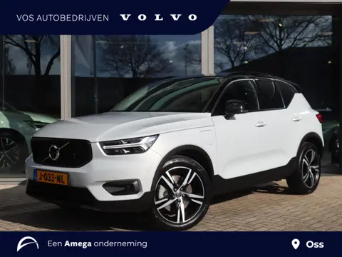 Volvo XC40 1.5 T4 Recharge R-Design Expression | LAGE KM-STAND | Schuifdak | Leder | 360 camera |