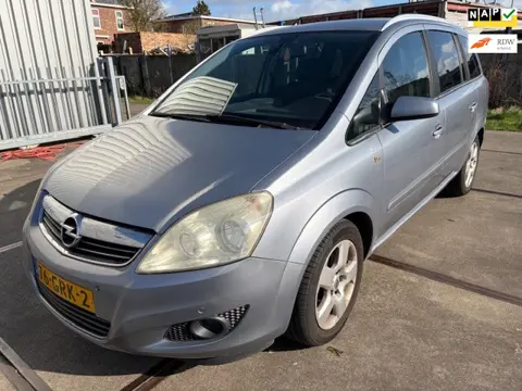 Opel Zafira 1.8 Cosmo 7 PERSONEN