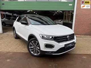 Volkswagen T-Roc 1.5 TSI DSG|ACC/DIGITAAL/TRHAAK/ELEC-KLEP